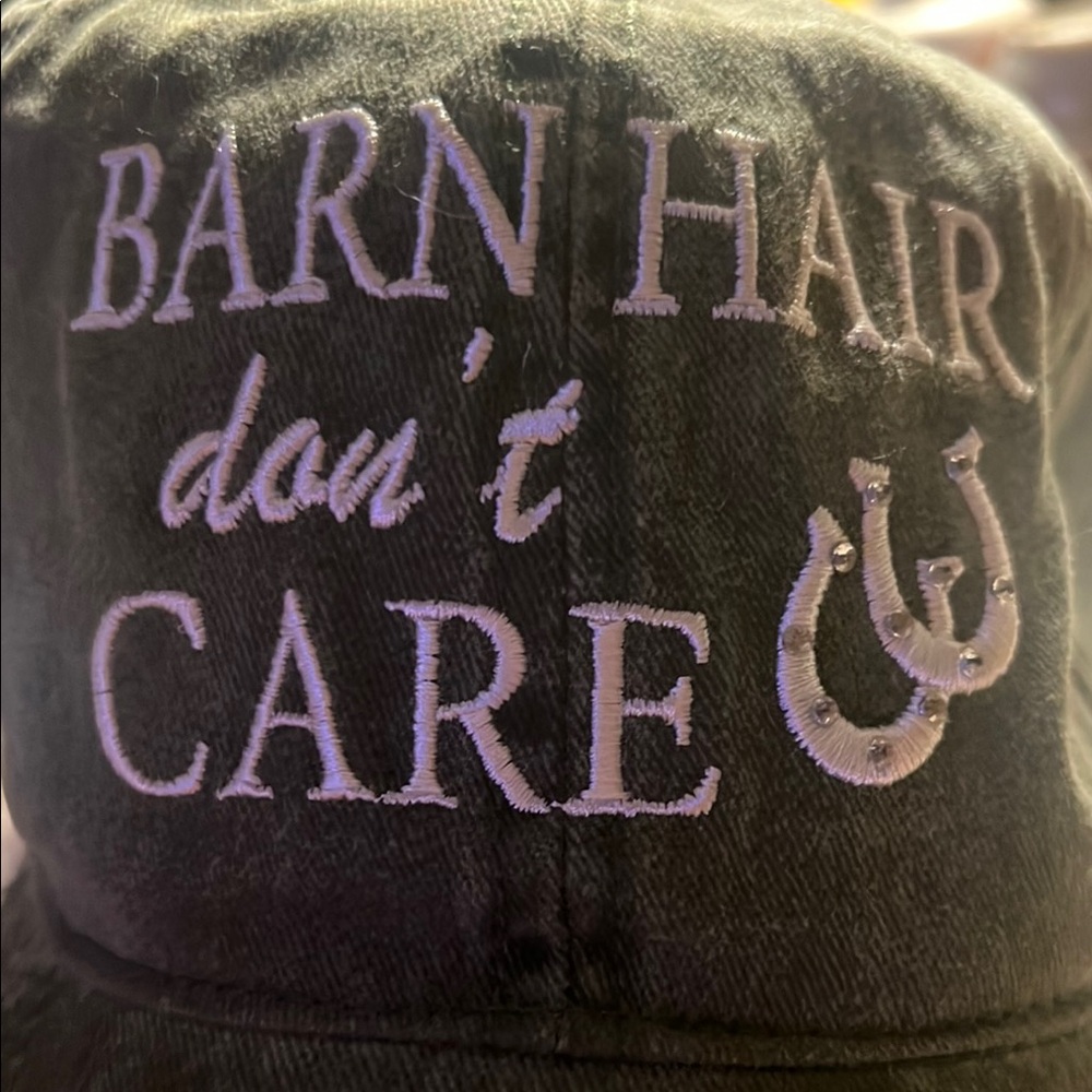 Horse 🐎 Enthusiasts Hat w/White Embroidery & Rhinestones✨on horseshoes🤩 {NWT} - Picture 7 of 14